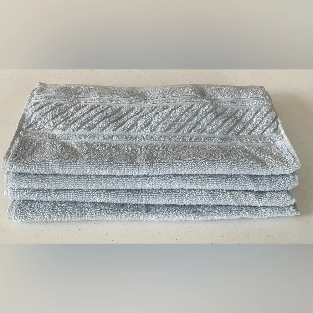 NEW 4 Martha Stewart 13 x 13 Washcloths in Frozen Pond Blue